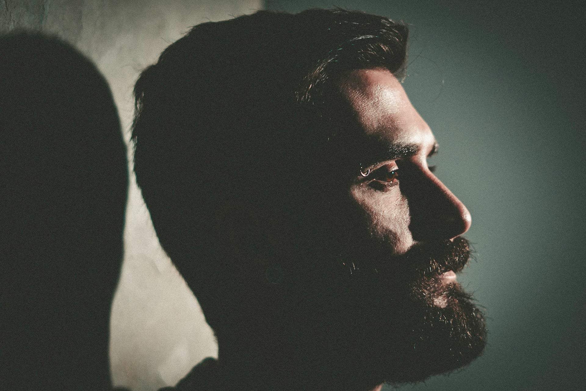 "Se enfurece cuando quiero tener sexo con él." — Señales de que tu pareja podría estar deprimida — Estilo de vida