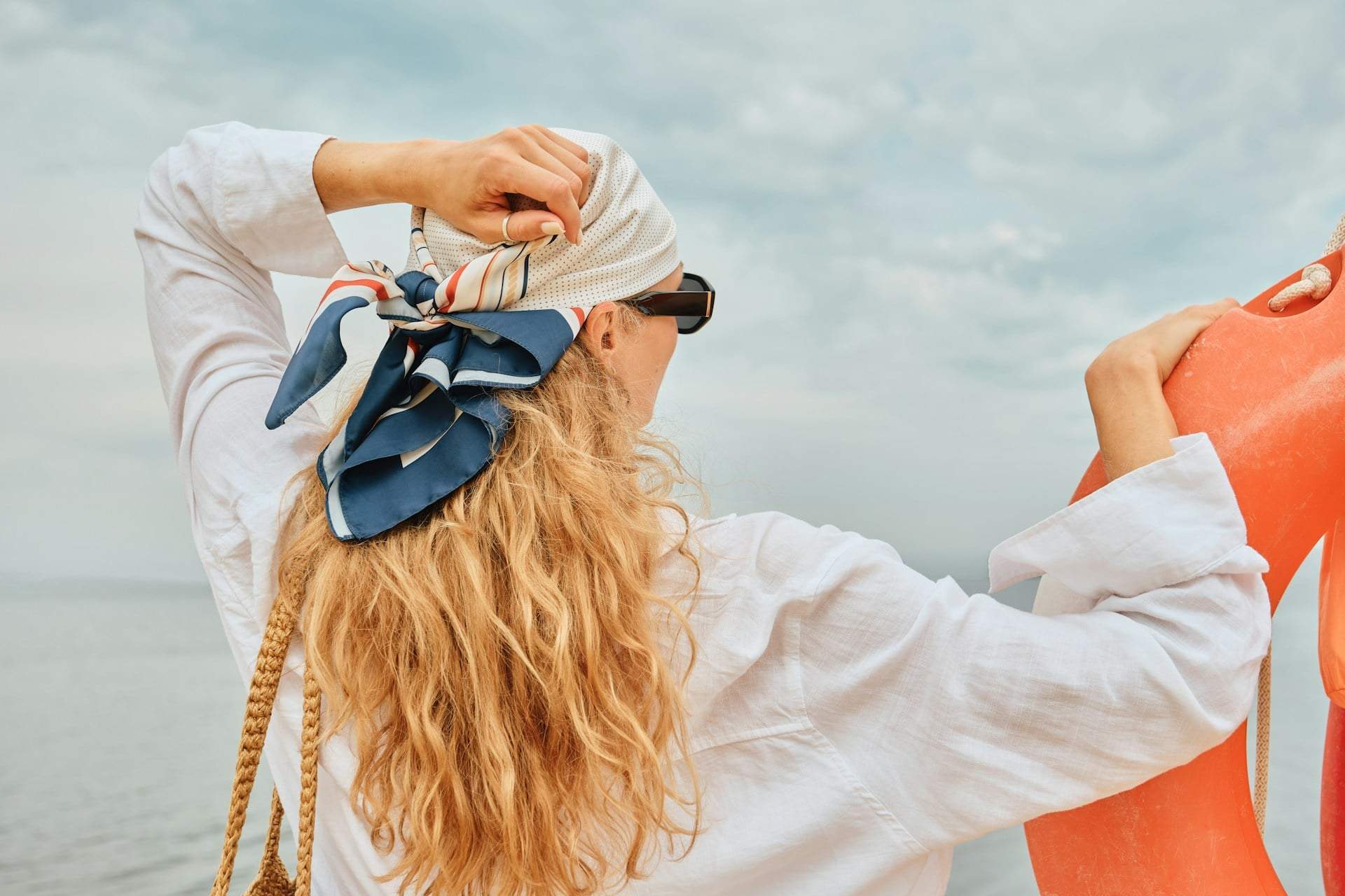 El accesorio que lo cambia todo: 10 pañuelos para salvar tus looks de verano — Moda
