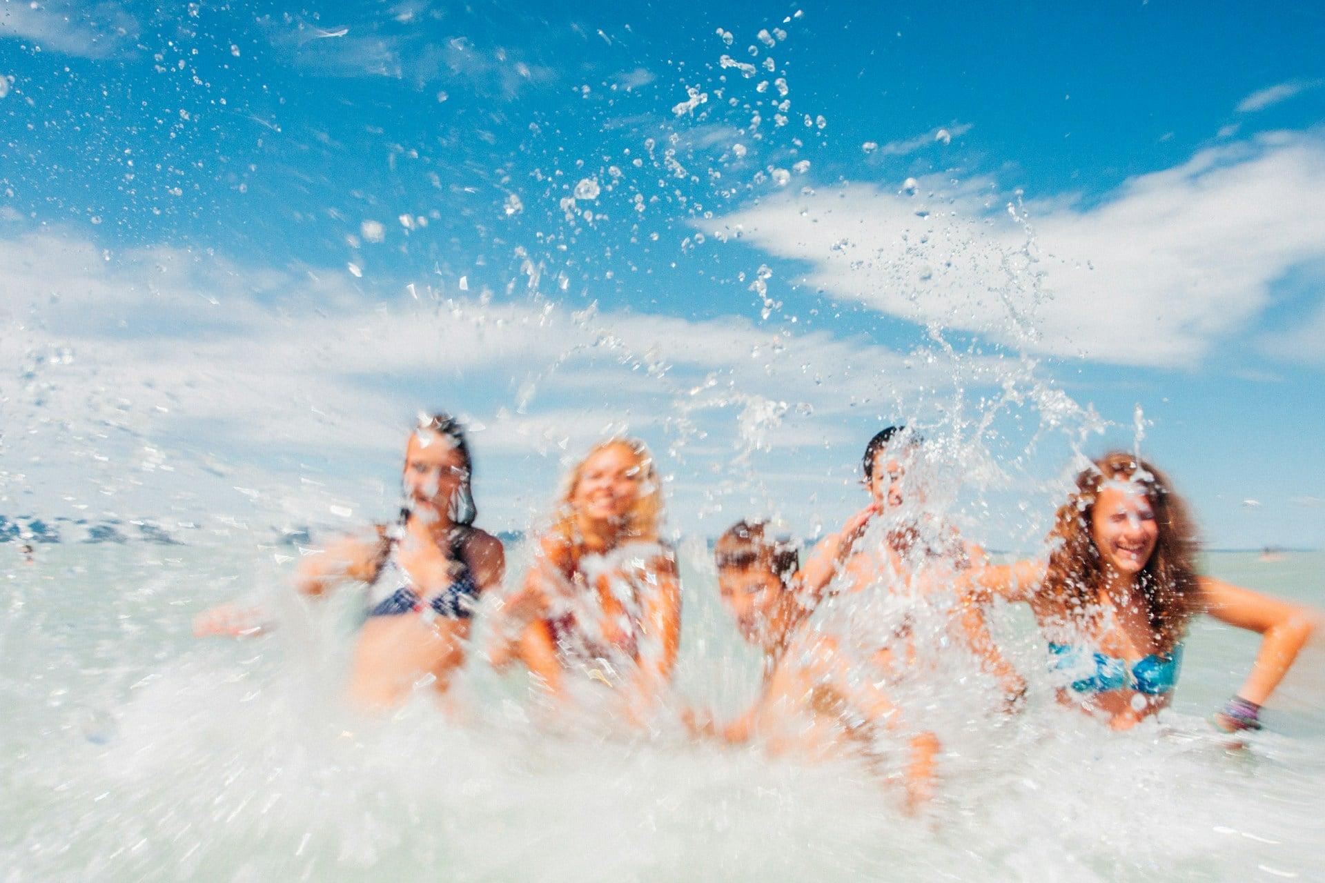 Se parti in vacanza con uno di questi 4 segni zodiacali, non ti annoierai un solo minuto — Lifestyle