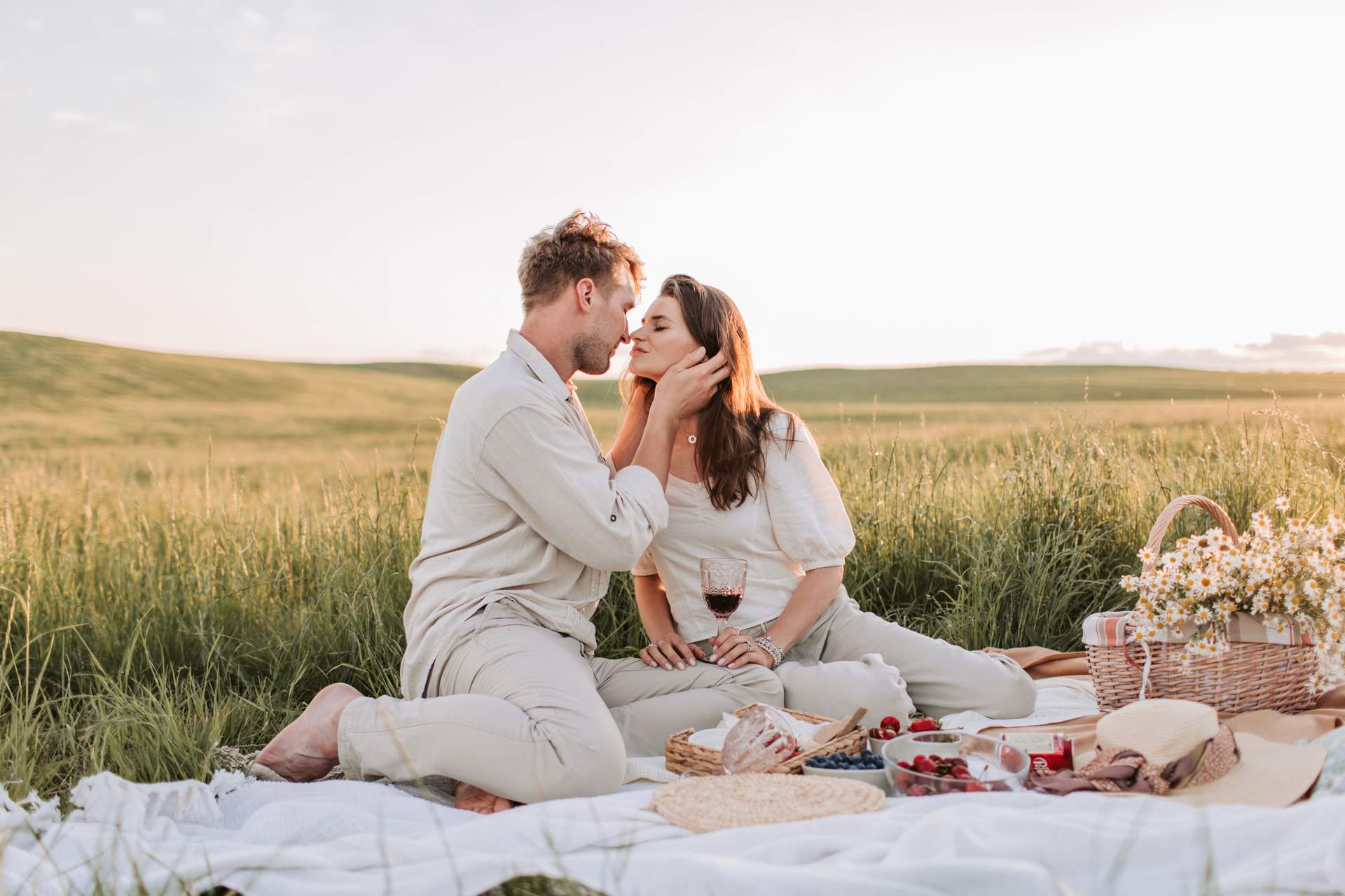 5 summer date ideas near Budapest that beat another night at the movies — Leisure
