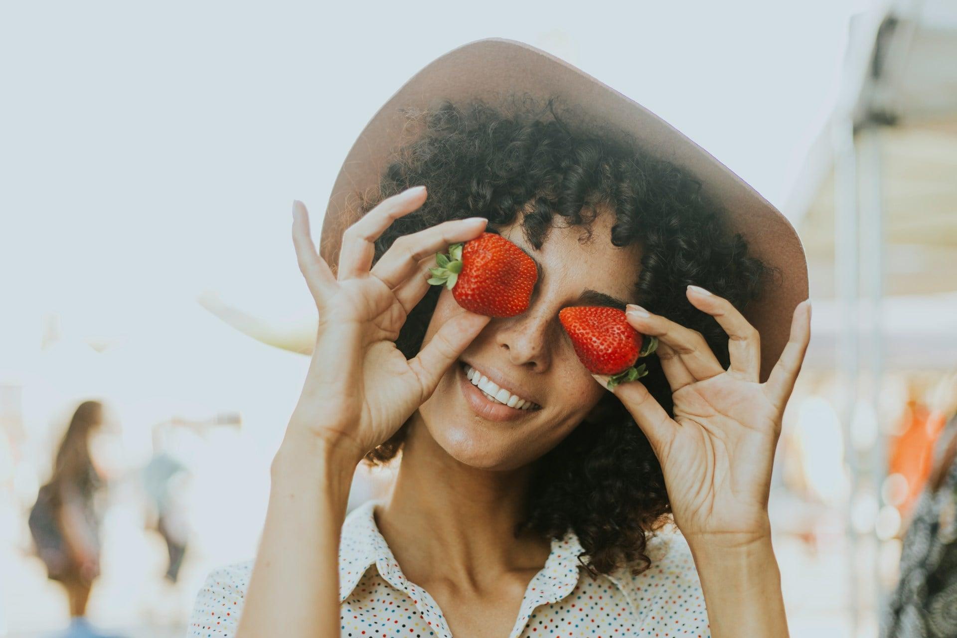 5 fruits and vegetables that give your skin a natural glow — Health