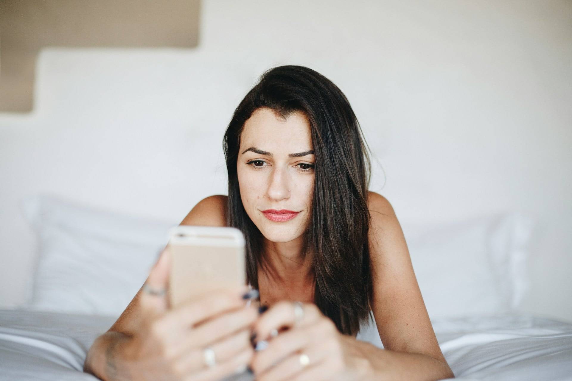 Why Everyone Suddenly Has an Opinion on Your Life (and Thinks They're Right)