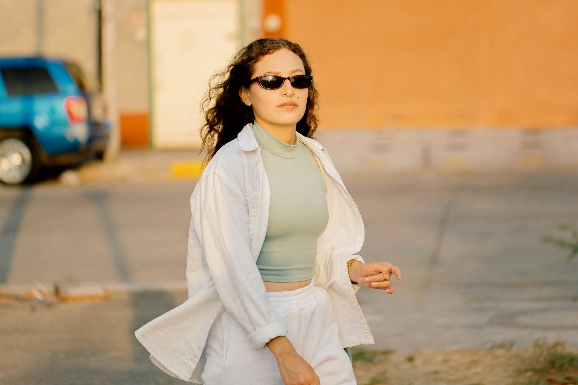 Skip the cardigan: 4 chic layers that look better on cool summer nights — Fashion