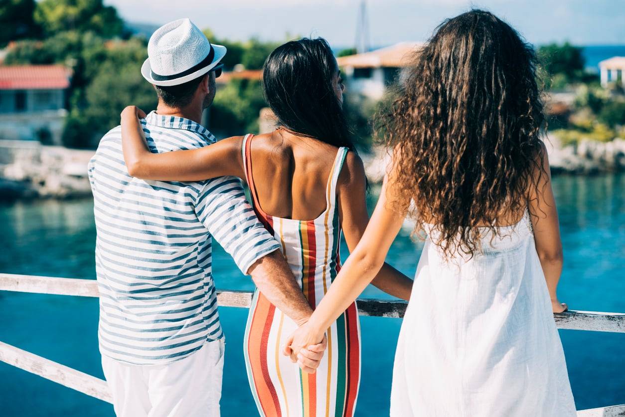 3 hidden reasons even happy men cheat in a relationship