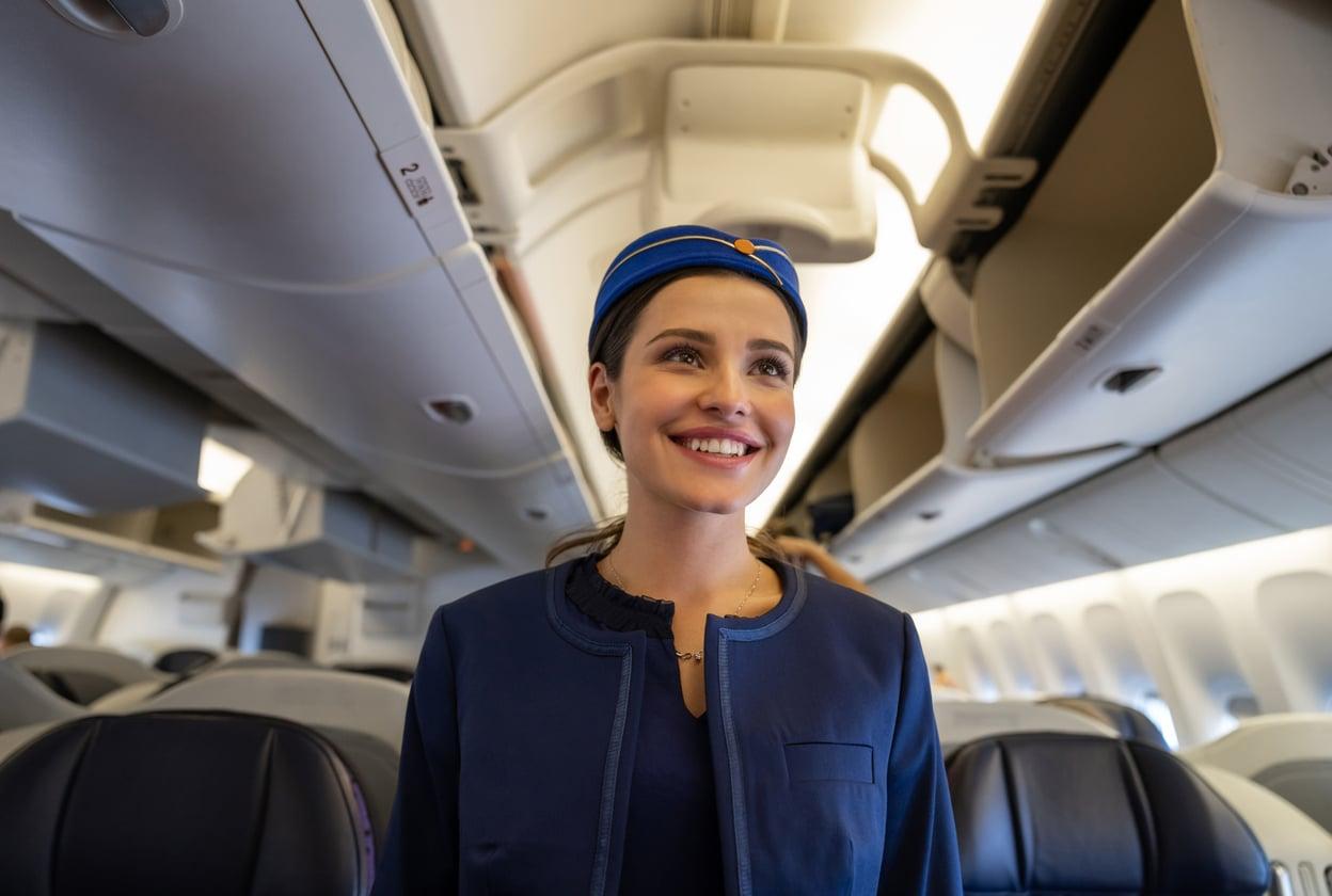Flight attendants swear by this skincare routine to stay glowing at 30,000 feet — Face