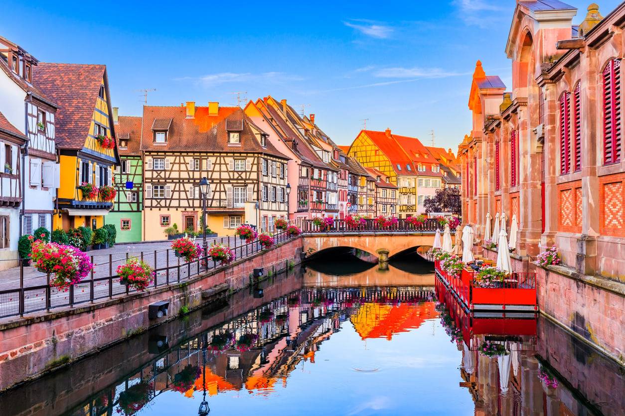 8 petites villes d'Europe où vous vous sentirez comme dans un film romantique