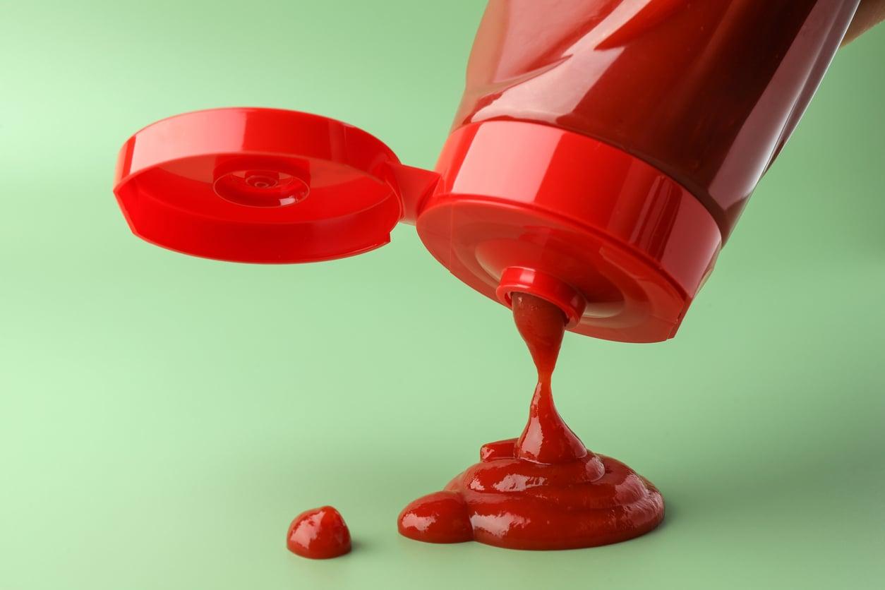 10 cosas que puedes limpiar y dar brillo con kétchup (y te sorprenderán) — Hogar y limpieza