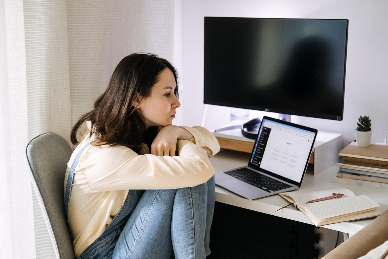 ¿Y si tus amigos ya prefieren contarle sus problemas a ChatGPT antes que a ti? — Estilo de vida