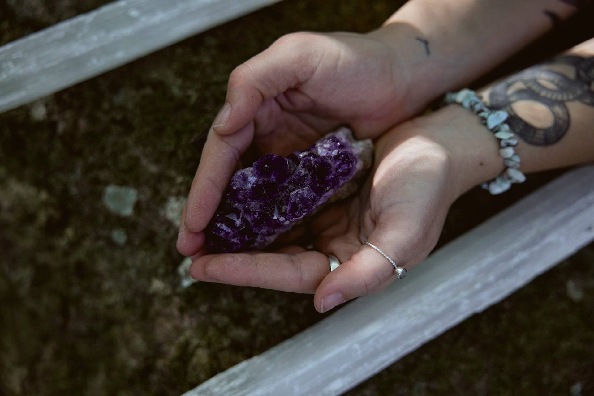 The Protective Crystal Your Zodiac Sign Should Always Carry Against Negative People