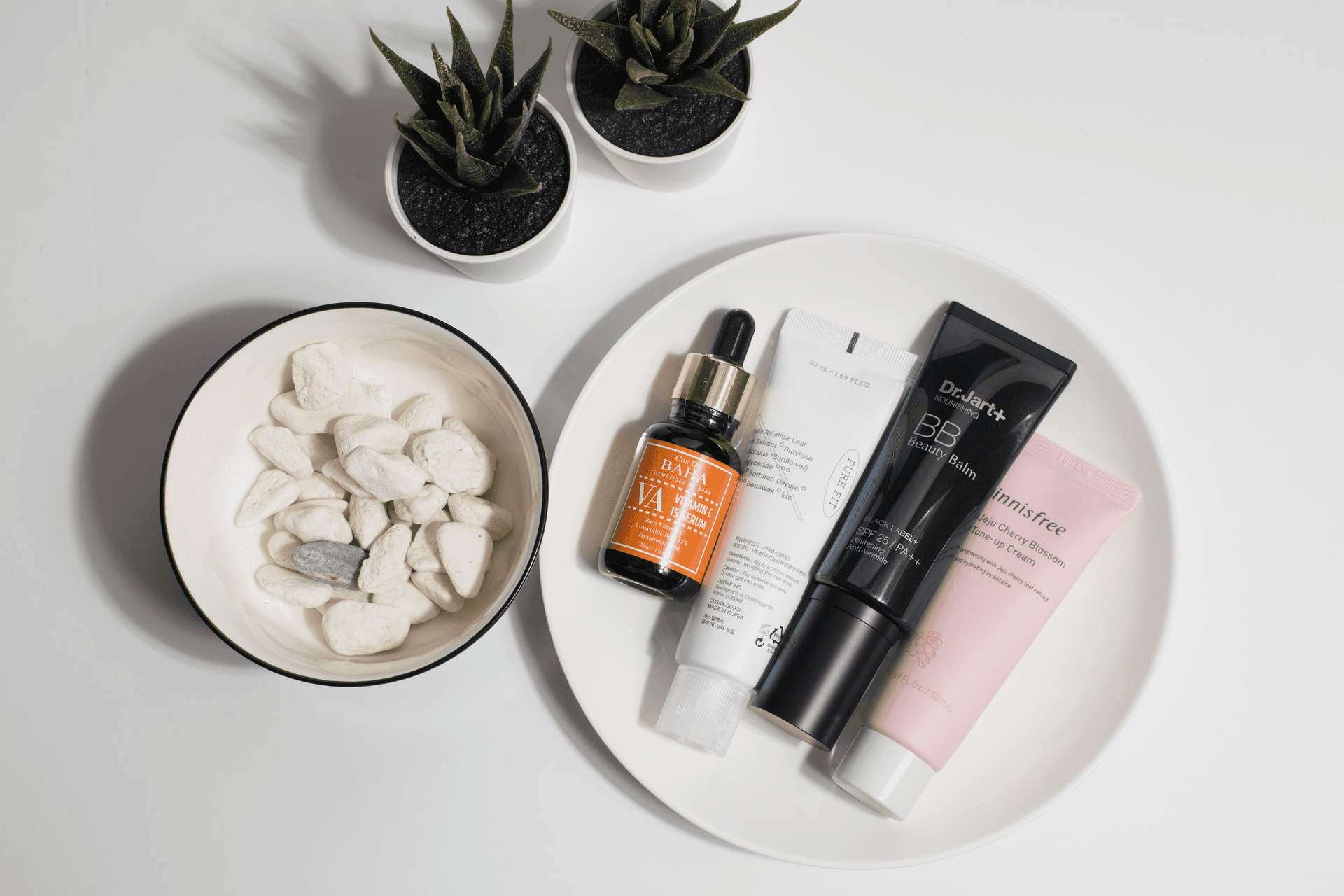 Never mix retinol with vitamin C: the 3 ingredient pairings that quietly wreck your skin