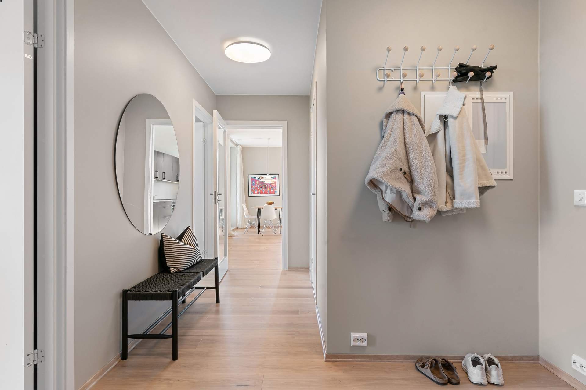 Ingresso in ordine: 5 trucchi salvavita per non trovare più il caos appena entri — Arredo