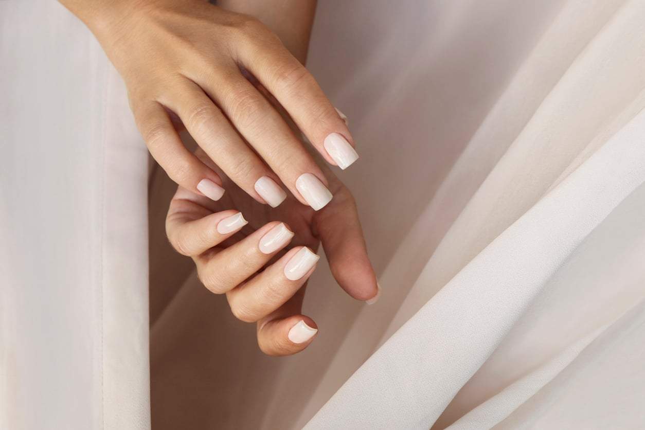10 Elegant Summer Manicures That Steal the Show at Any Special Event — Style