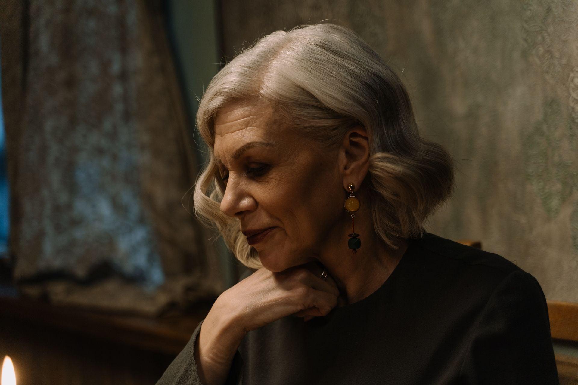 The Most Rejuvenating Medium-Length Hairstyles for Women Over 50 — Hair