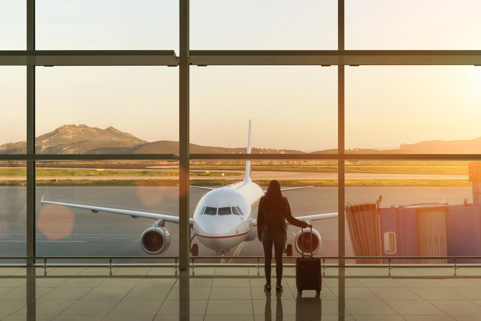 „Am Flughafen sagte er, dass er nicht mitfliegt" – Der Moment, nach dem ich alles zurückließ — Beziehung
