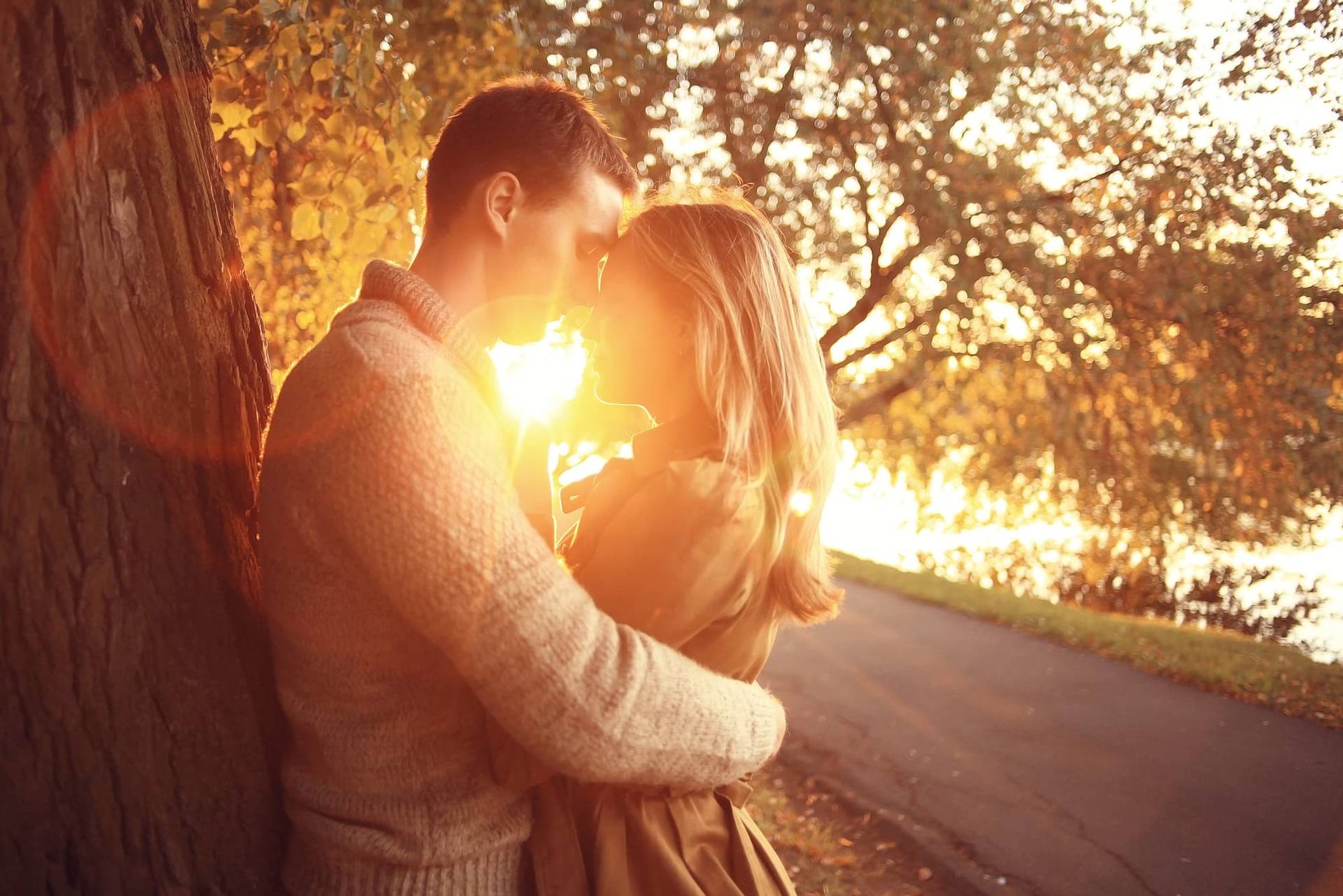 3 signes du zodiaque qui vont trouver l'amour cet automne – vous en connaissez peut-être déjà un