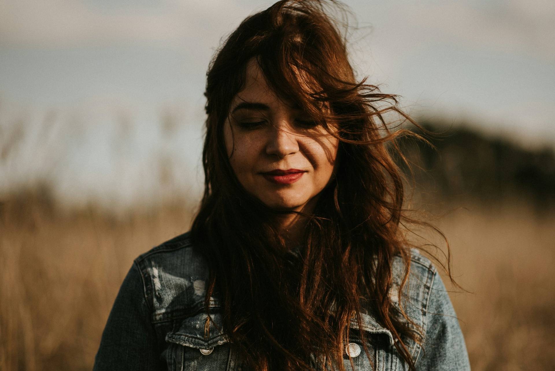 These Relationship Expectations Sound Romantic — But They're Actually Toxic