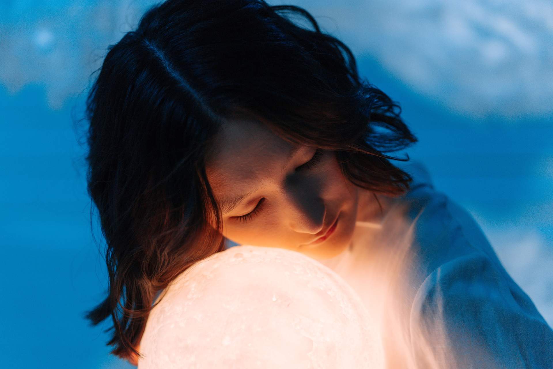 5 segni zodiacali per cui il prossimo ciclo lunare sarà un momento di profonda riflessione — Lifestyle